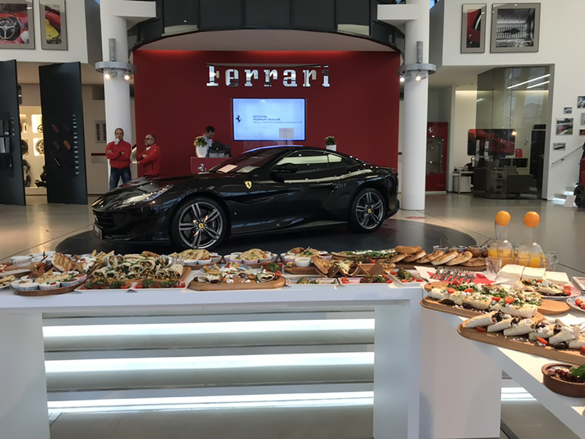 Moll lädt zum Ferrari-Test-Drive