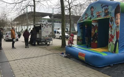 Spaßprogramm auf der Plaza